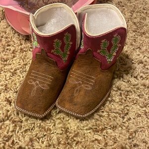 Macie Bean Cactus baby boots